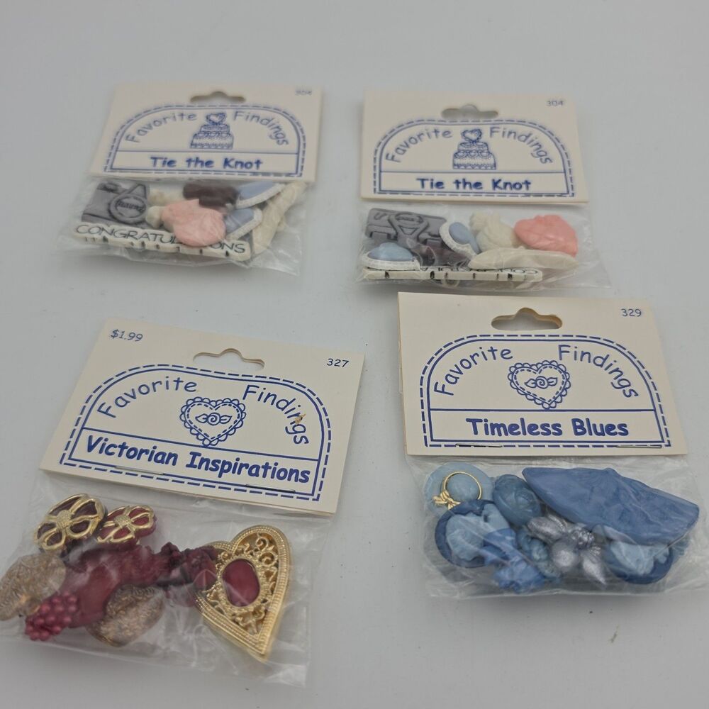 Favorite Findings Buttons Lot of 4 Tie the Knot Victorian Timeless Blues New